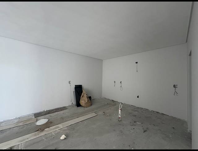 4 BEDROOM HOUSE FOR SALE IN SANDOWN
